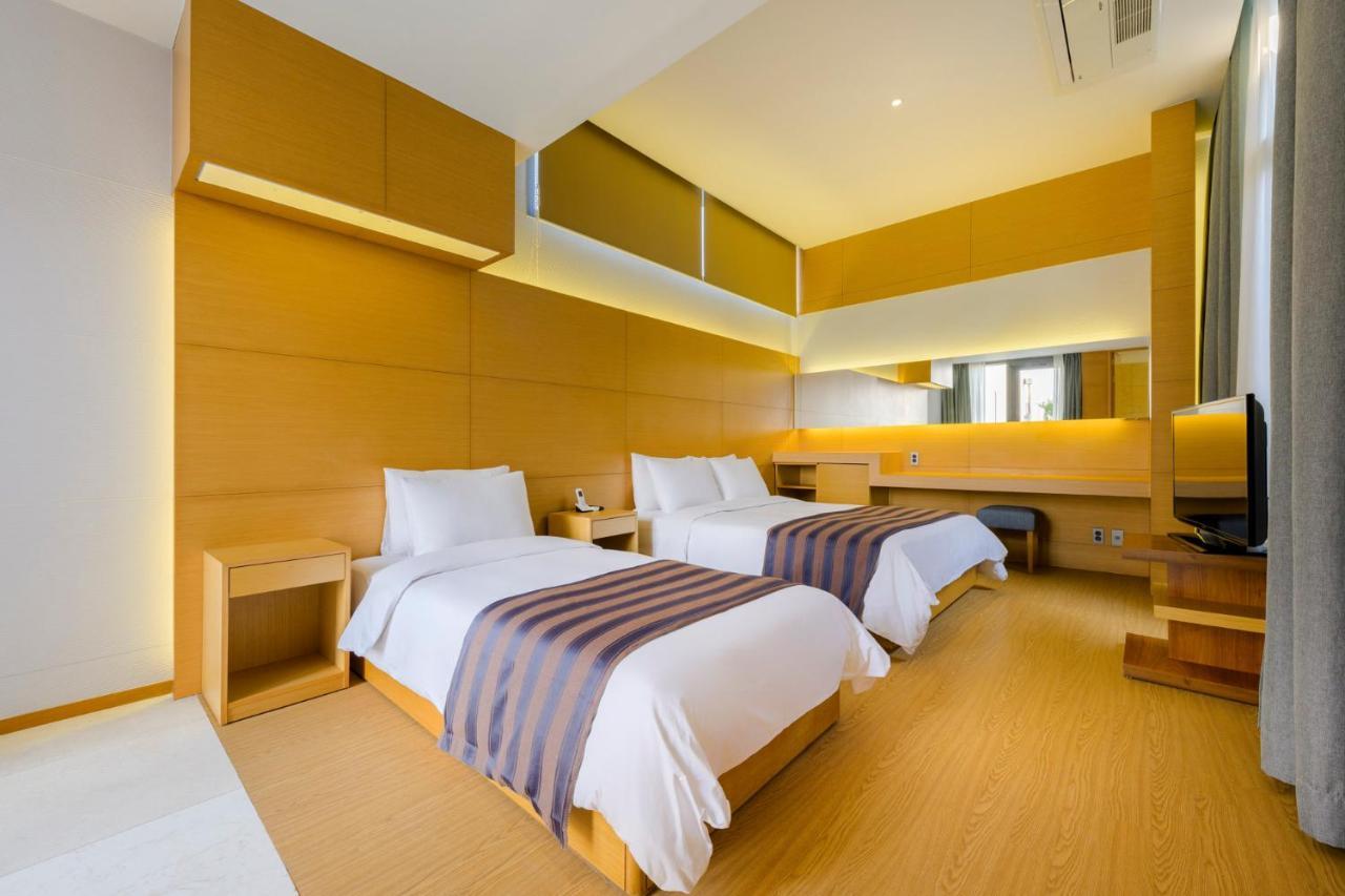 Stanford Hotel & Resort 济州市 外观 照片
