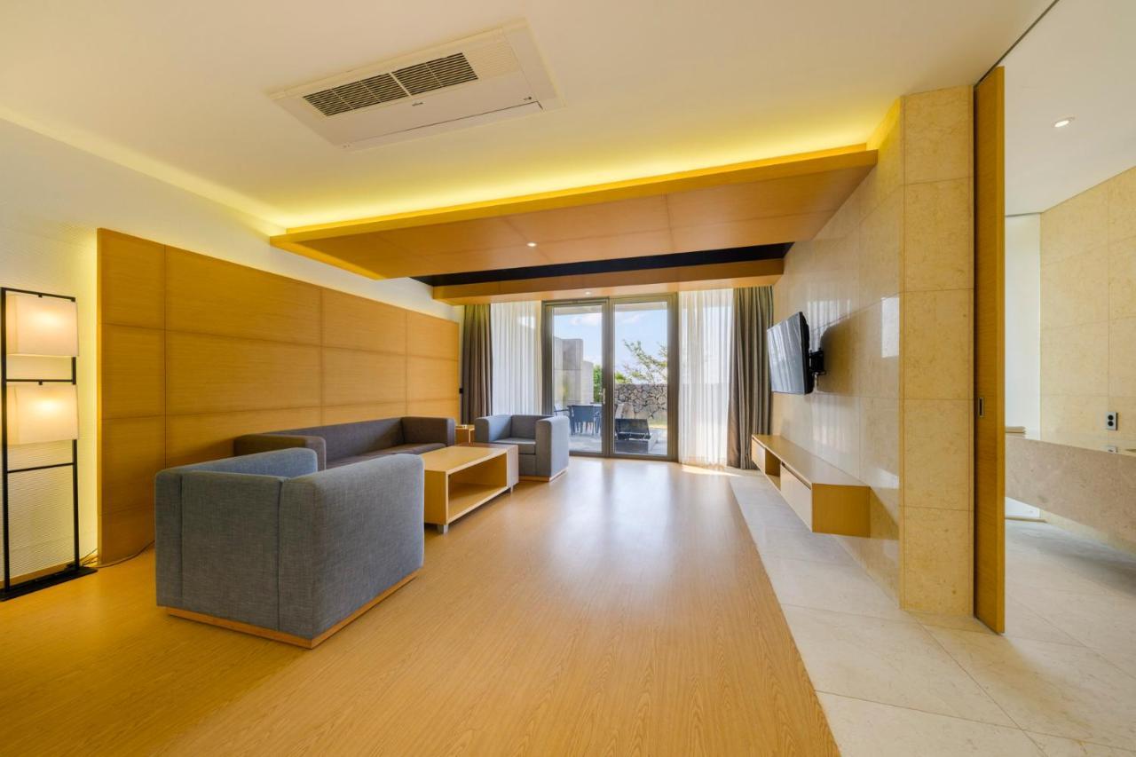 Stanford Hotel & Resort 济州市 外观 照片